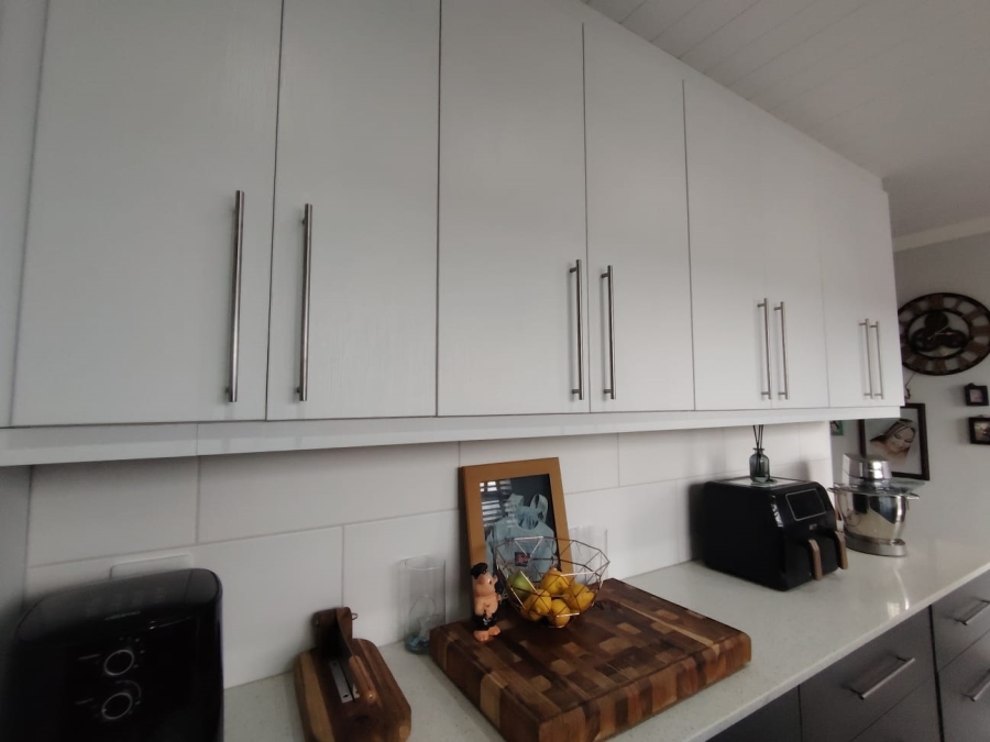 3 Bedroom Property for Sale in Tergniet Western Cape